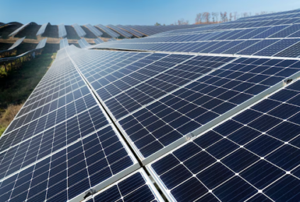 Smart Inverters in Commercial Solar Systems